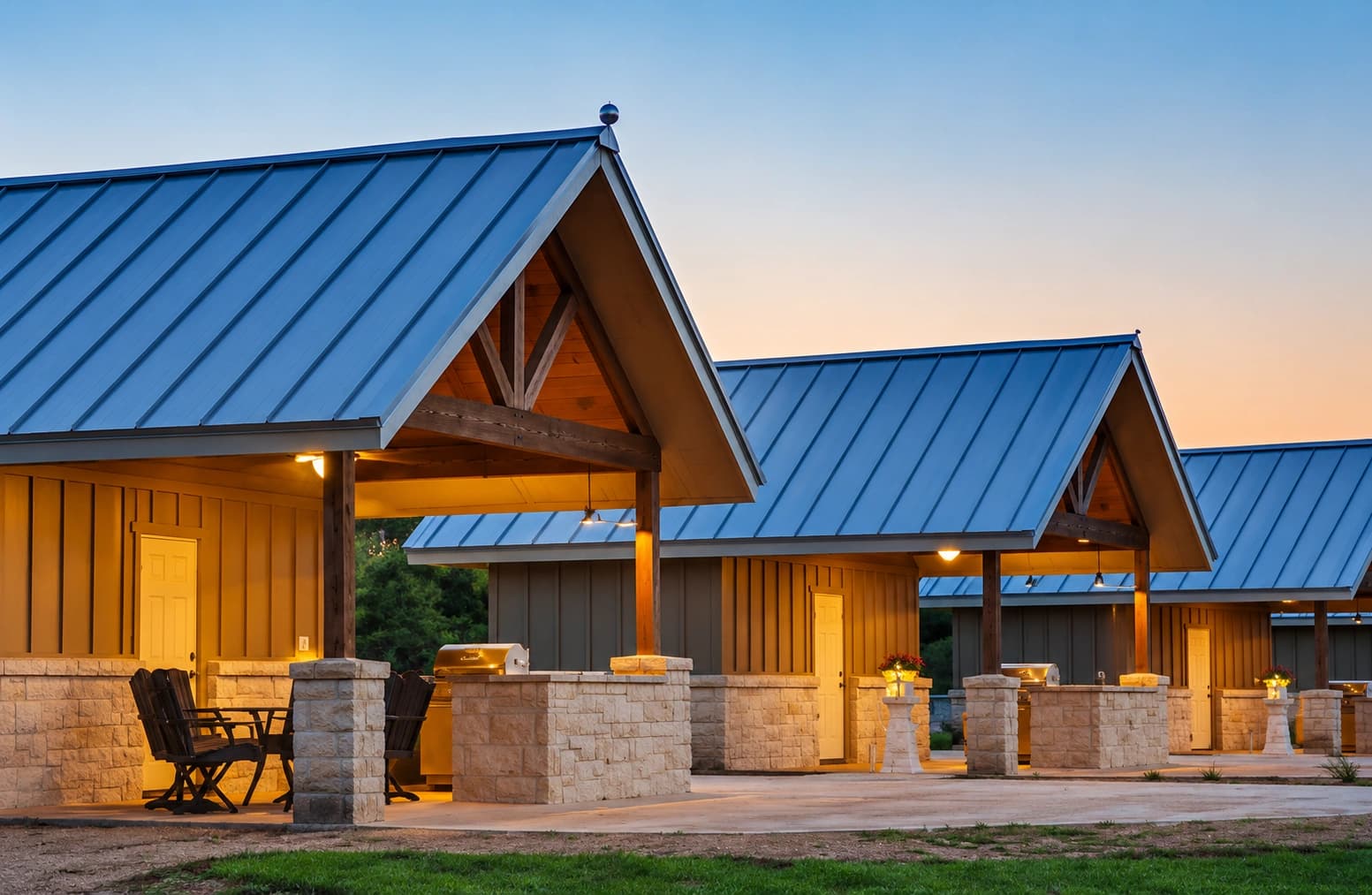 Casita RV sites at dusk overlooking the adjacent golf course